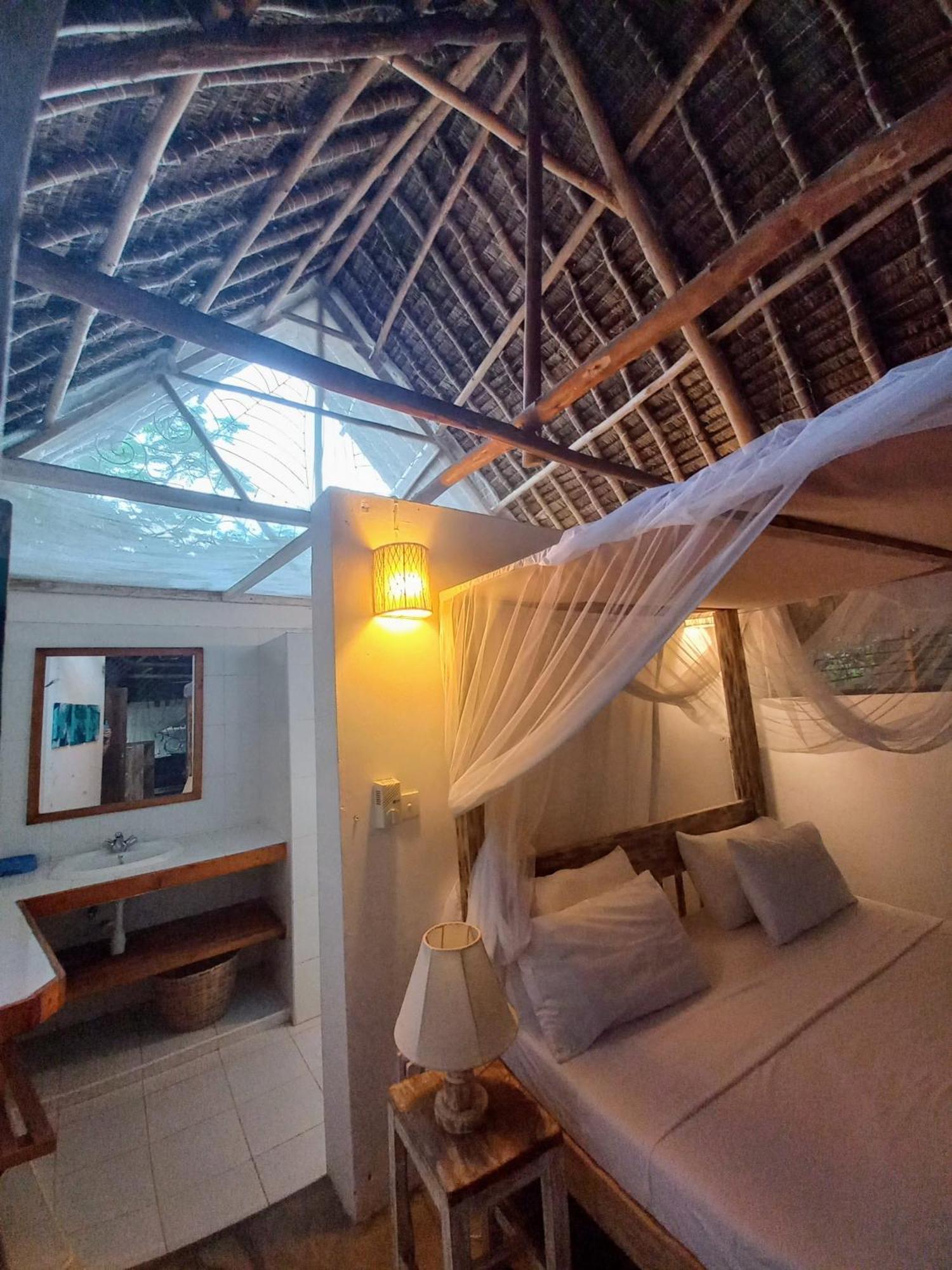 Watamu Beach Cottages B&B Kamer foto